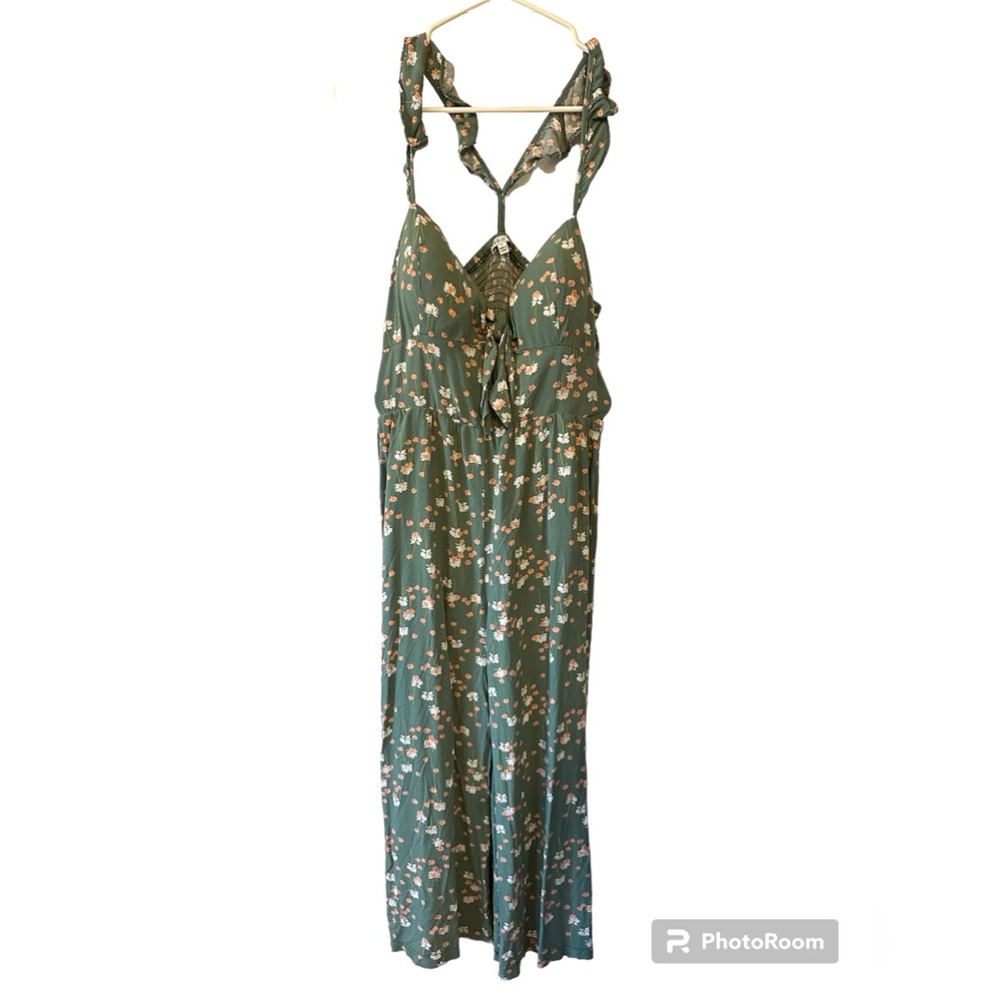 Floral Romper Jumpsuit Flowy Size Large with Padded Bra